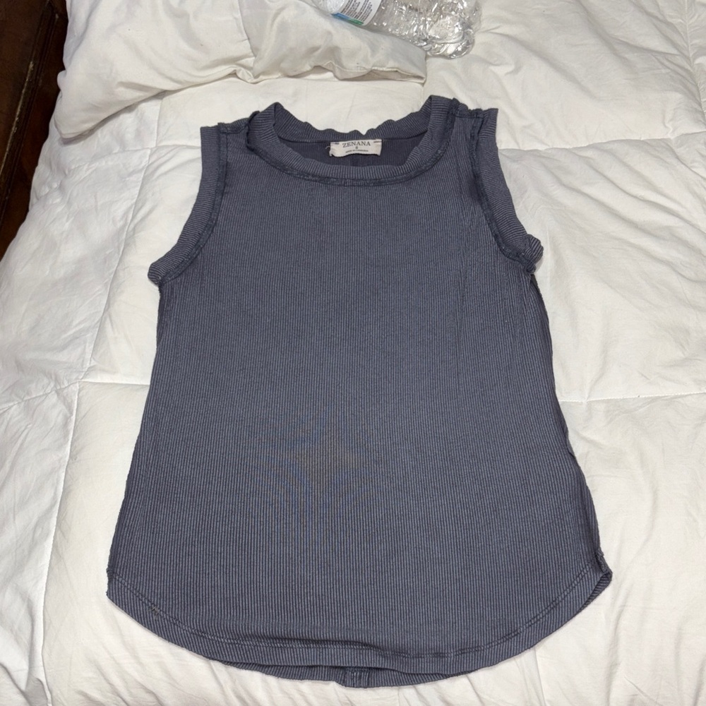 Zenana Women’s Gray Tank Top Size Small
